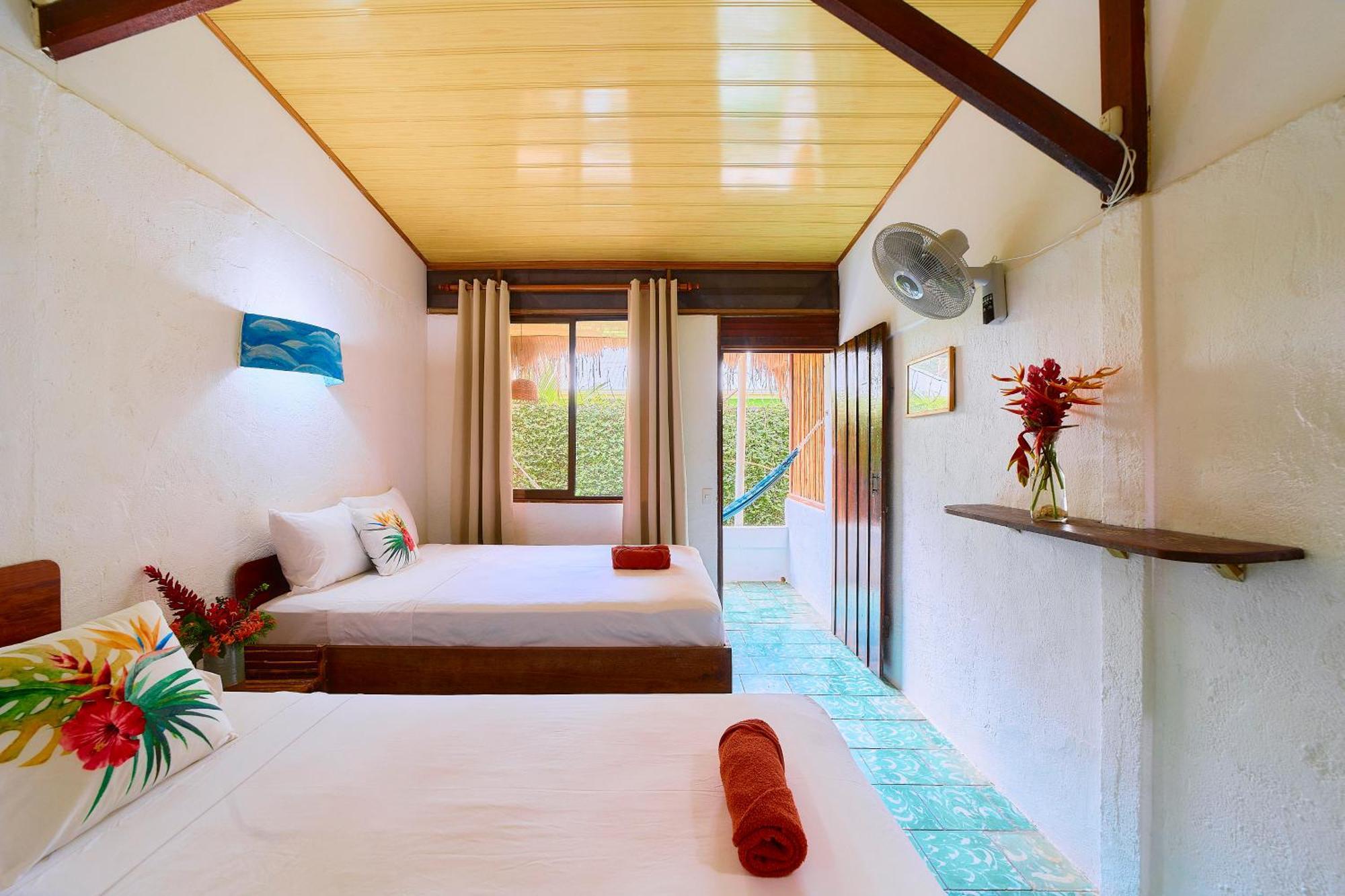Cabinas Montesol Puerto Viejo de Talamanca Ngoại thất bức ảnh