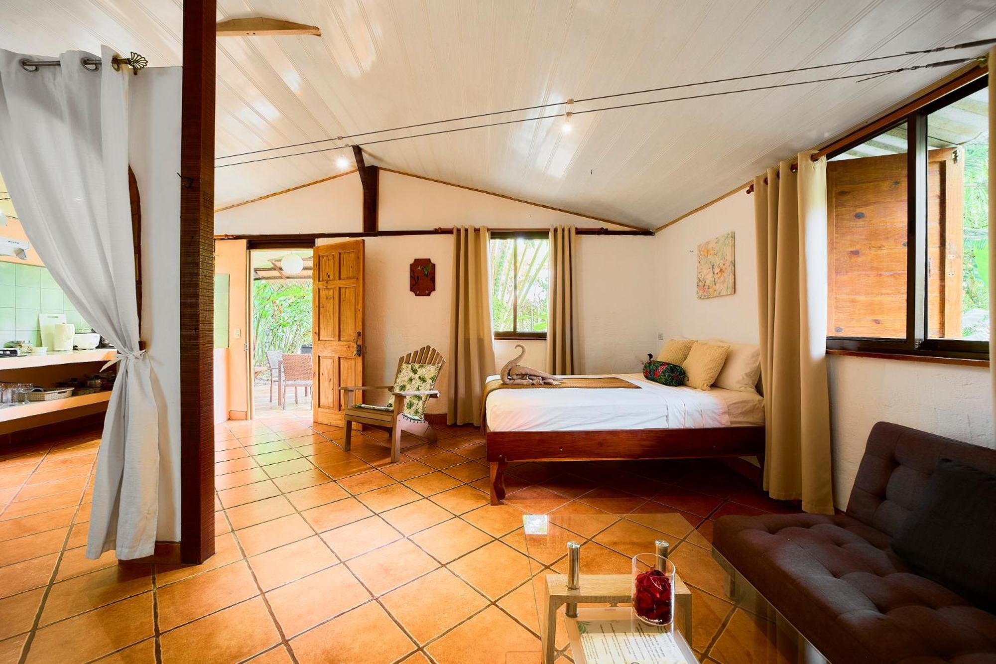 Cabinas Montesol Puerto Viejo de Talamanca Ngoại thất bức ảnh