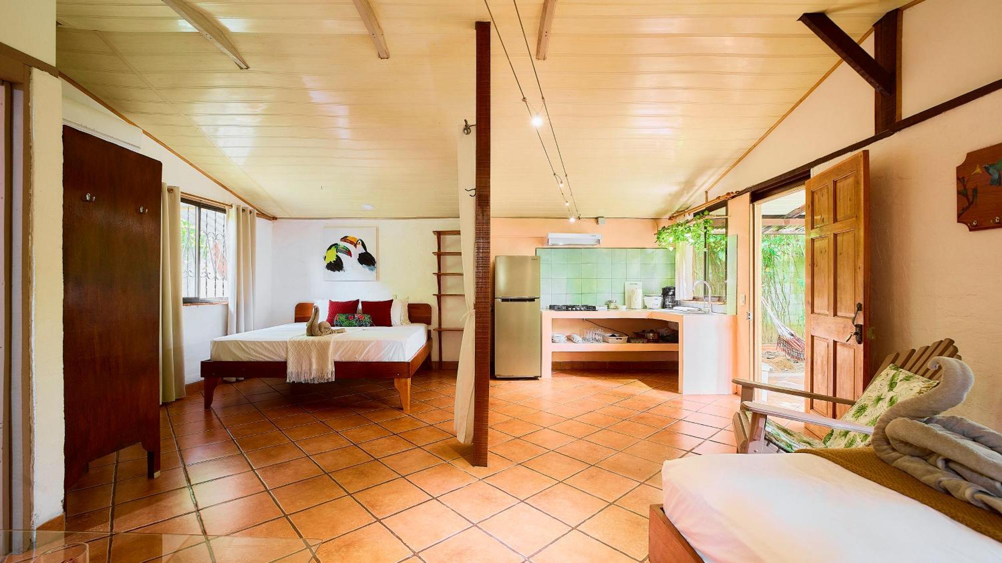 Cabinas Montesol Puerto Viejo de Talamanca Ngoại thất bức ảnh