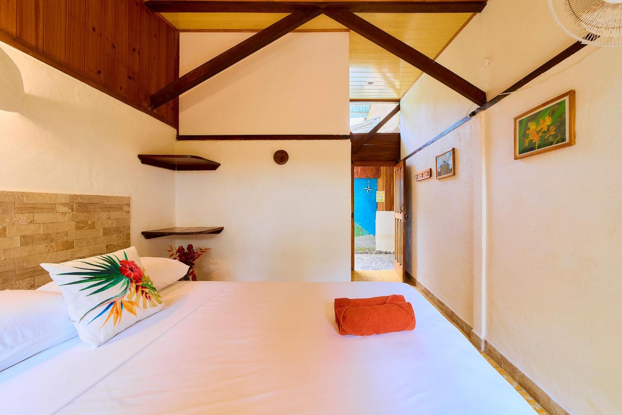 Cabinas Montesol Puerto Viejo de Talamanca Ngoại thất bức ảnh