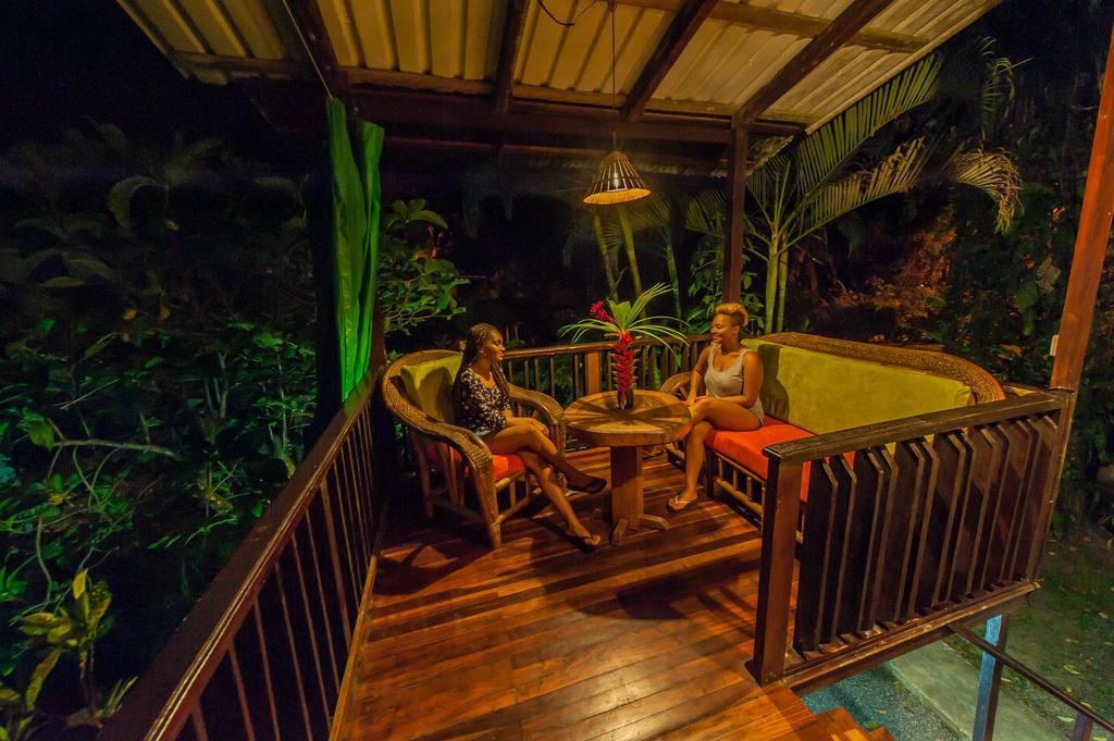Cabinas Montesol Puerto Viejo de Talamanca Ngoại thất bức ảnh